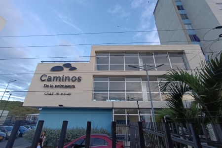 CONJUNTO CAMINOS DE LA PRIMAVERA